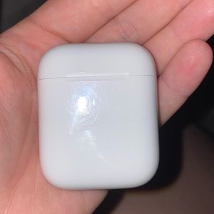 Apple First Gen Airpods